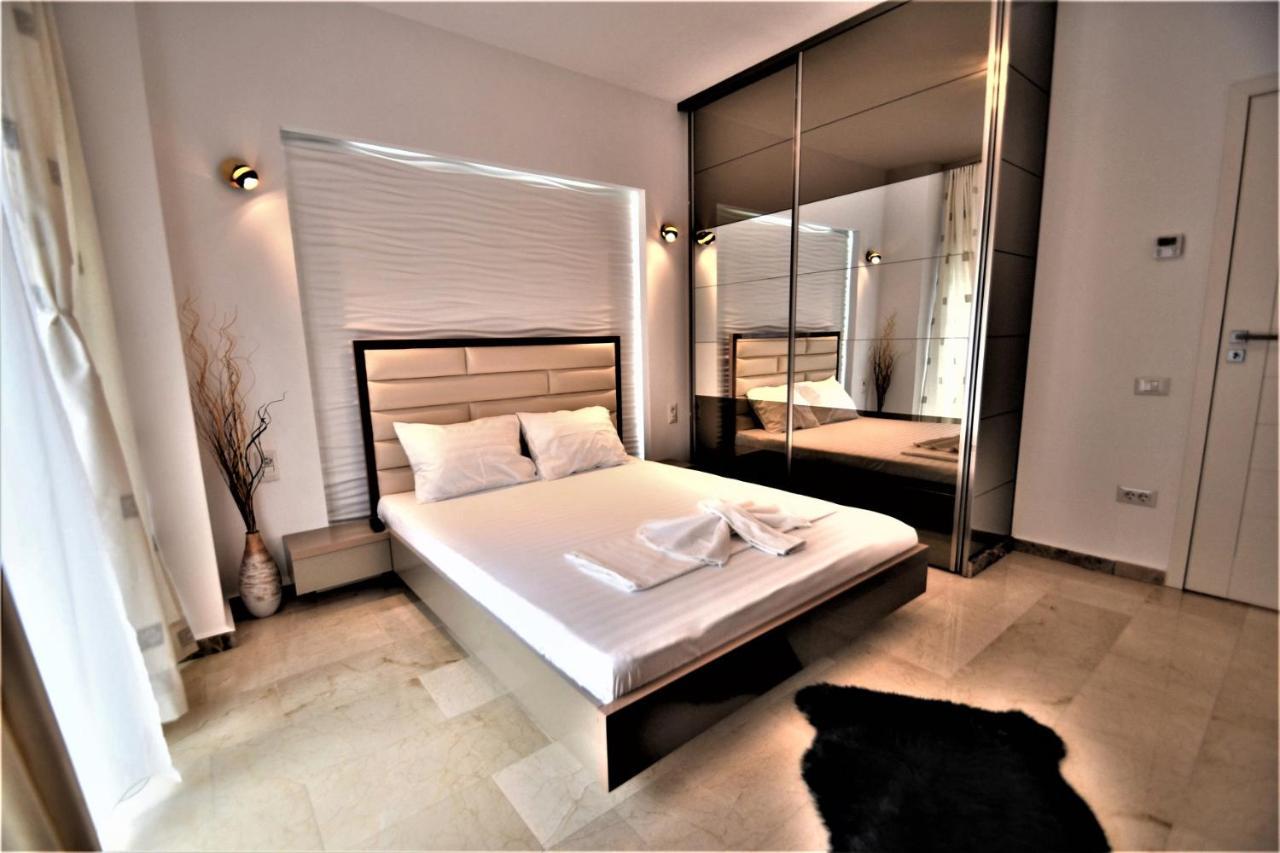 Apartament Sara Mamaia In Luxury Vila Sophia 3 Екстер'єр фото