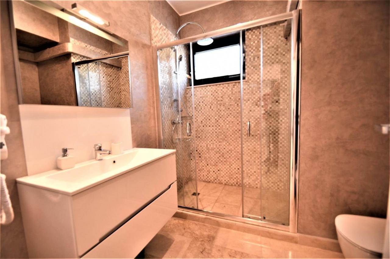 Apartament Sara Mamaia In Luxury Vila Sophia 3 Екстер'єр фото